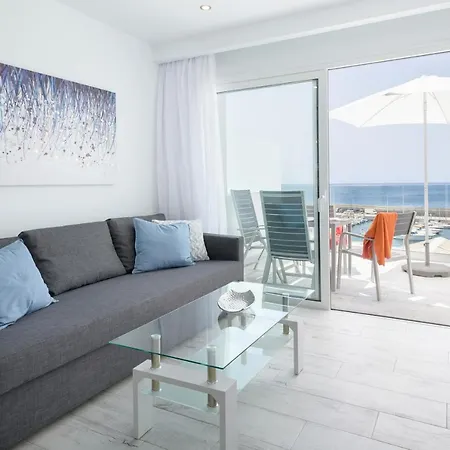 Casa Mercedes, Terrace With Sea Views Nyaraló *